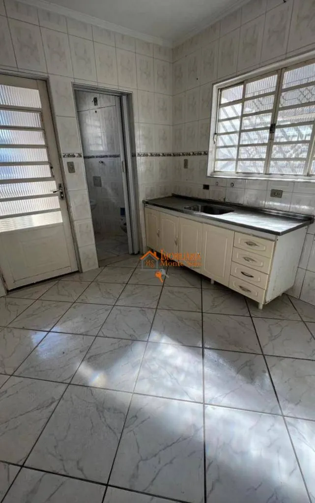 Imagem Sobrado com 3 dormitórios à venda por R$ 385.000,00 - Gopoúva - Guarulhos/SP