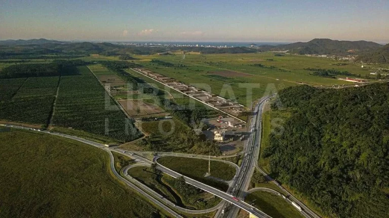 Imagem Navepark Complexo Empresarial na BR101, Navegantes, SC