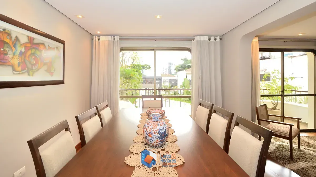 Imagem Apartamento para venda em Itaim Bibi com 4 quartos, sendo 2 suítes, 196m²
