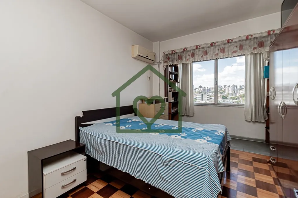 Imagem APARTAMENTO DE 121 m2, MOBILIADO 3 QUARTOS, 2 BANHEIROS, QUARTO AUXILIAR TRANSFORMADO EM SALA DE JAN...
