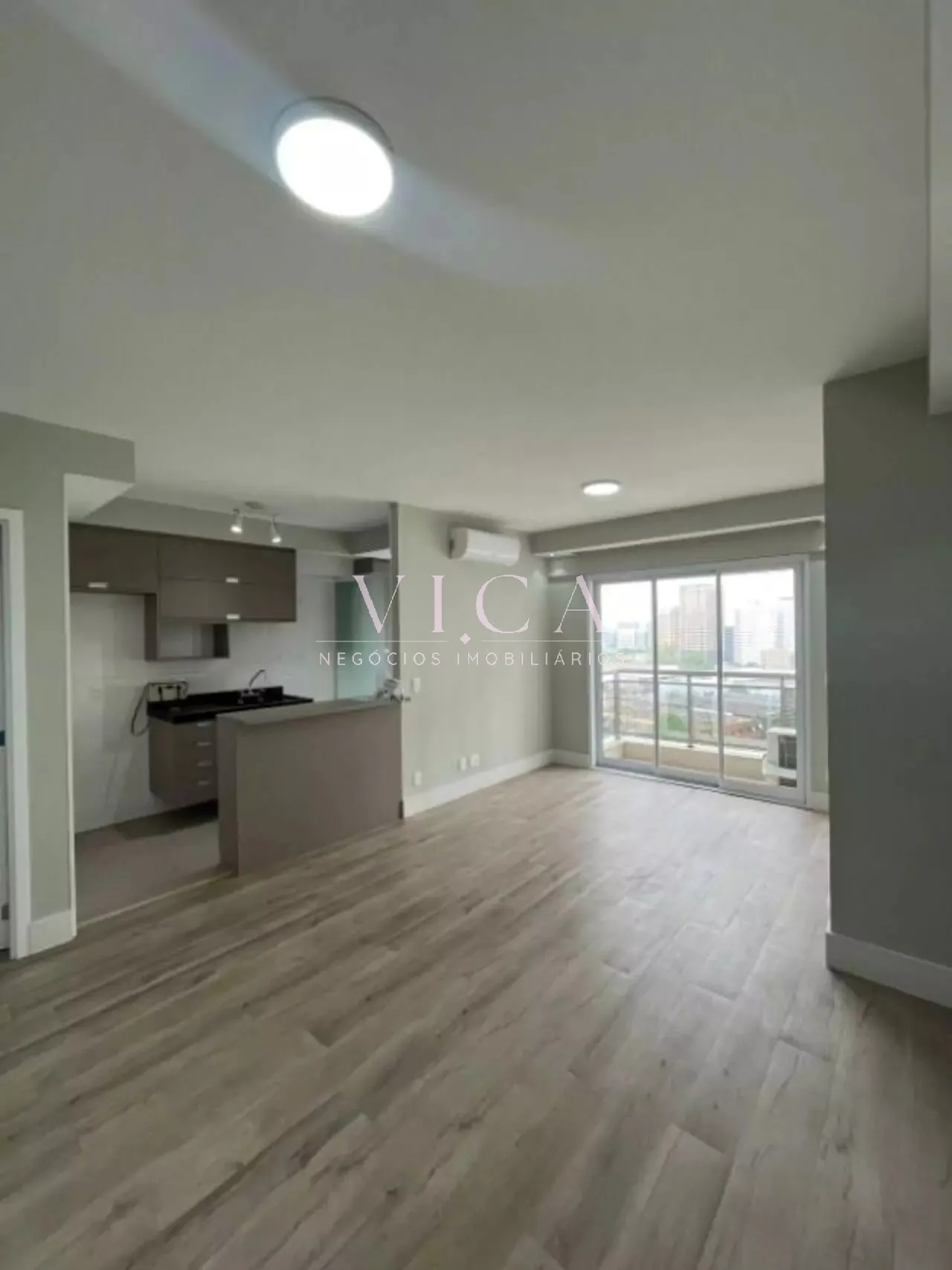 Foto do imóvel Apartamento 1 dormitório para alugar, 53m² por R$ 3.750 - Alphaville/SP