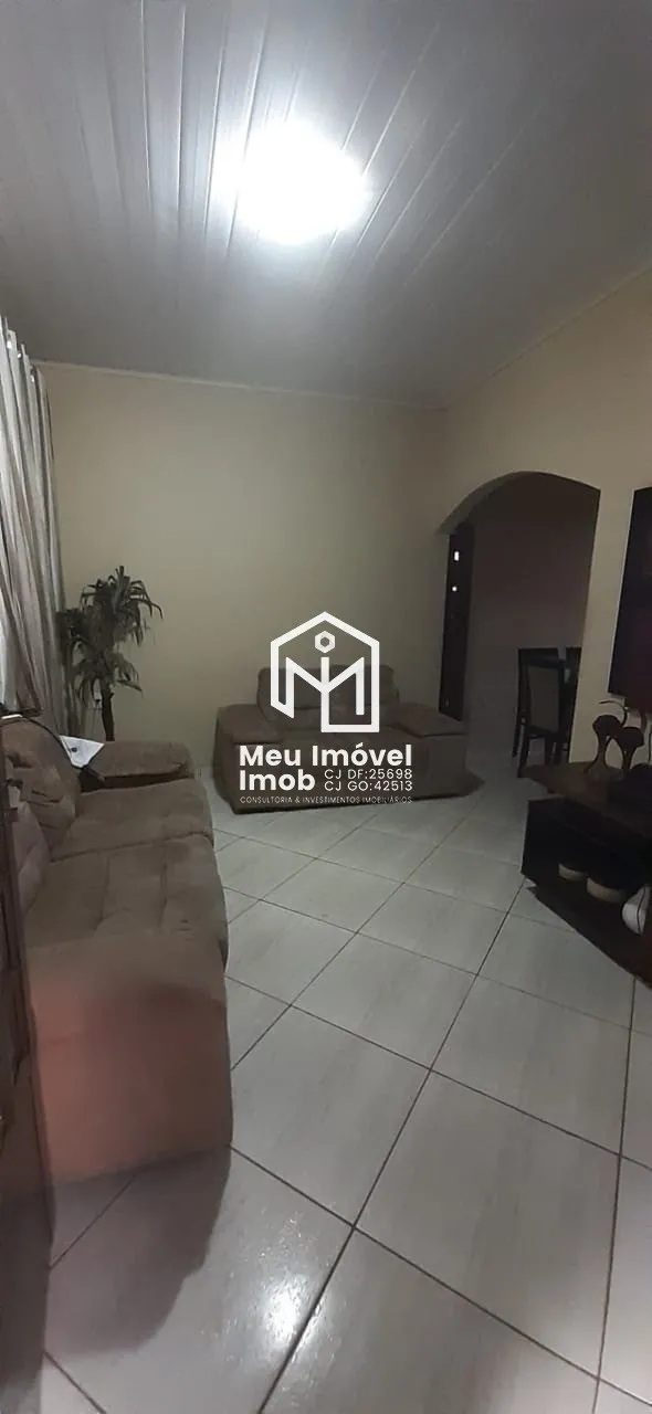 Imagem Casa Setor SHIS 4 Quartos 2 Vagas 230m² Quintal Luziânia