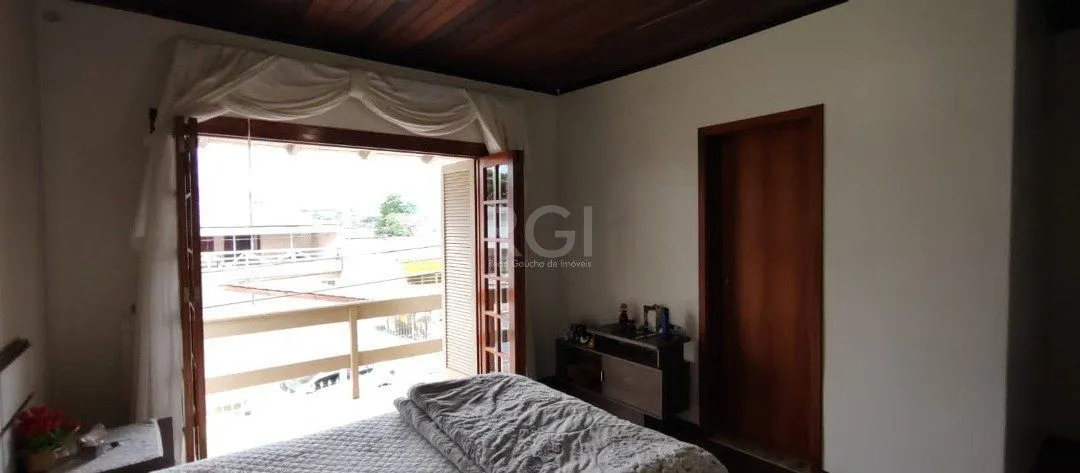 Imagem Casa para Venda - 180m², 4 dormitórios, sendo 1 suites, 3 vagas - Campo Novo
