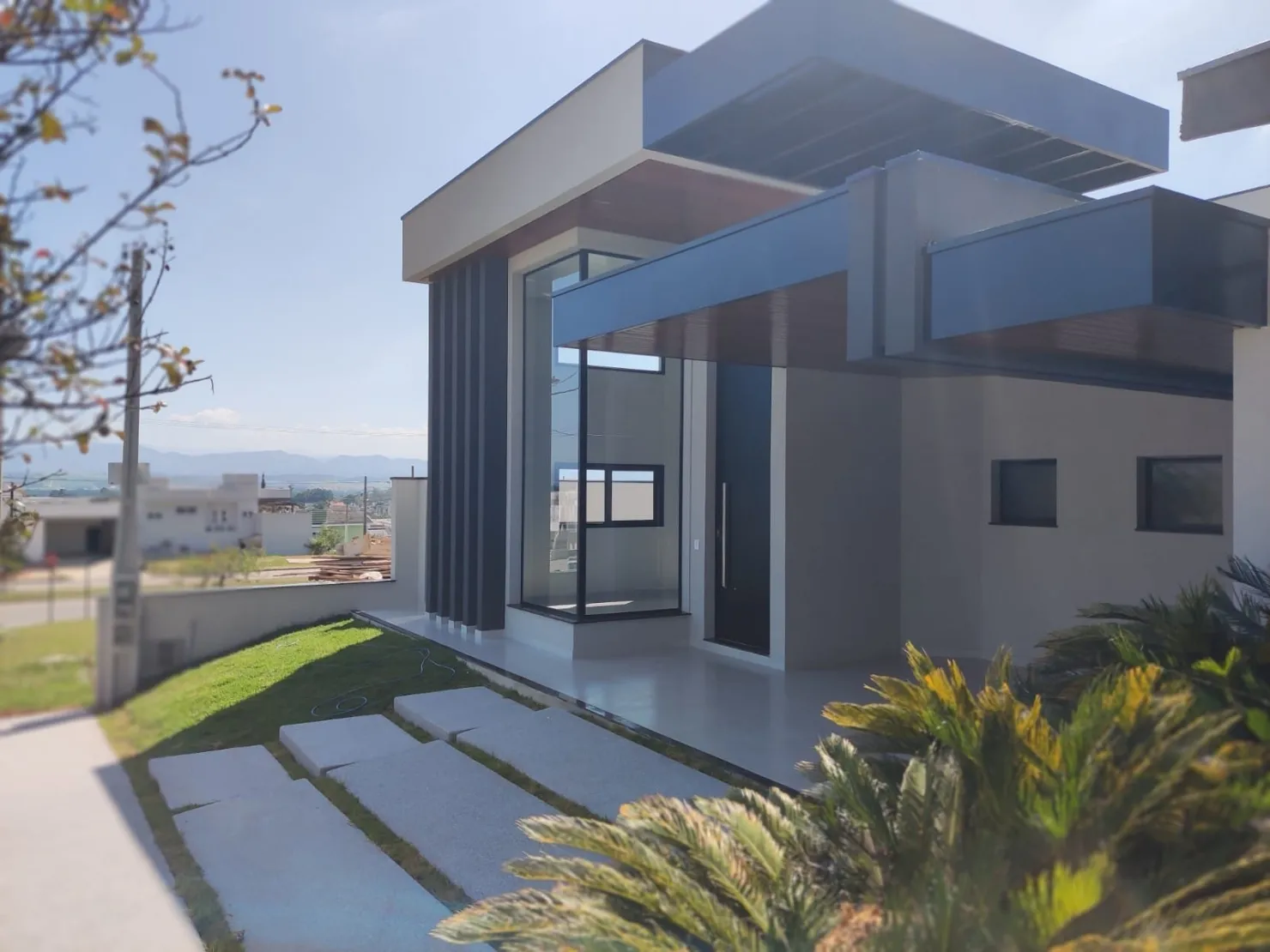 Imagem Casa à venda 3 Quartos, 1 Suite, 2 Vagas, 300M², Bairro do Grama, Caçapava - SP | Condomínio Terras do Vale