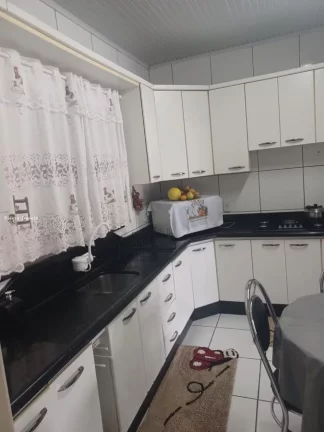 Imagem Casa para Venda em Concórdia, Centro, 2 dormitórios, 1 suíte, 2 banheiros, 1 vaga