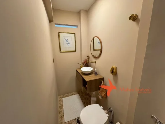 Imagem Apartamento à venda em Pinheiros, São Paulo-SP: 2 quartos, 1 sala para dois ambientes, 1 banheiro e 1 lavabo. Imperdível oportunidade!