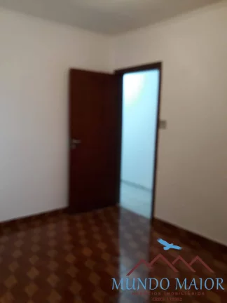 Imagem Casa com 3 Quartos e 2 banheiros+ 2 suíte, 180 m por R$ 550.000