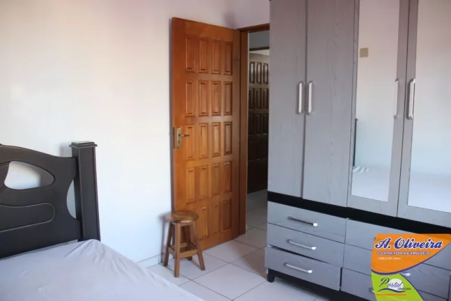 Imagem Casa Geminada 02 dormitórios - Avenida principal - Ponto comercial