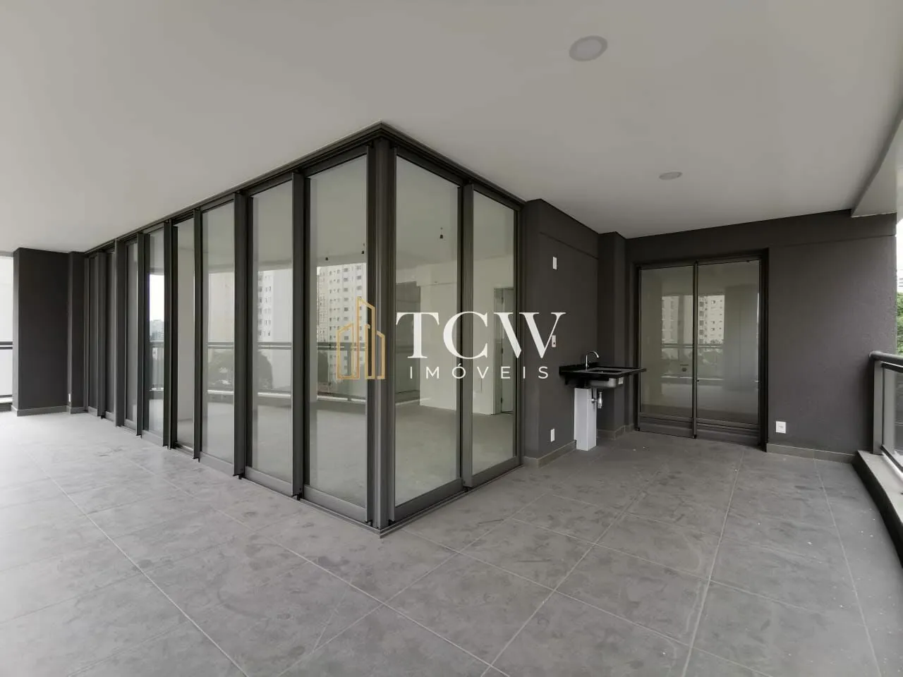Imagem Apartamento Padrão 3 dorm no Itaim Bibi