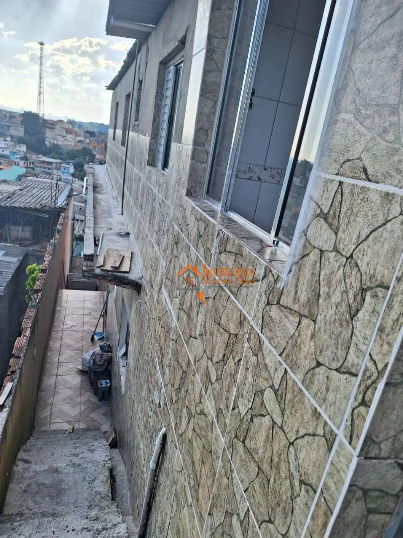 Imagem Casa com 4 dormitórios à venda, 140 m² por R$ 320.000,00 - Jardim dos Pimentas - Guarulhos/SP