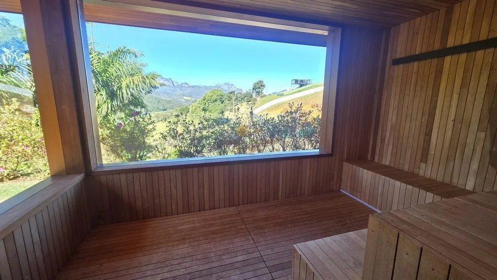 Imagem Terreno em Condomínio para Venda em Teresópolis / RJ no bairro Vale Alpino
