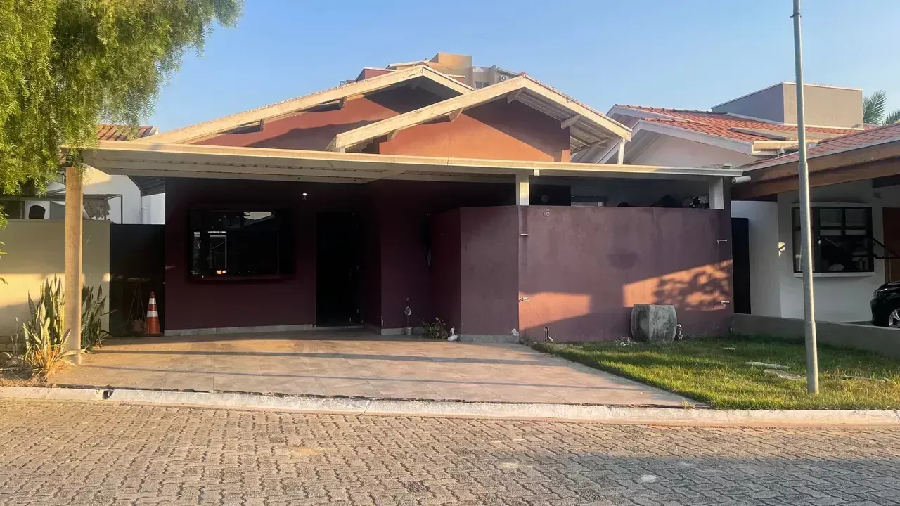 Imagem Casa à venda, Parque São Luís, Taubaté, SP