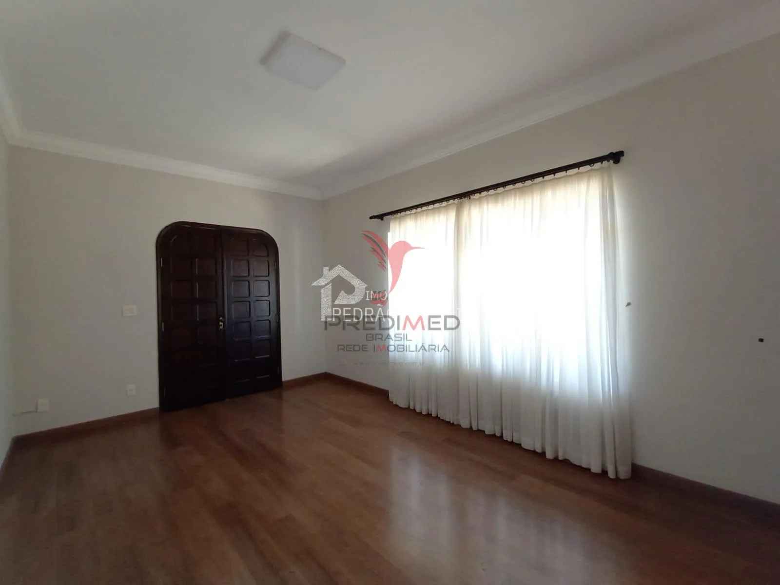 Imagem Casa de 3 quartos, 266m² no bairro Parque Residencial São José, em Lençóis Paulista