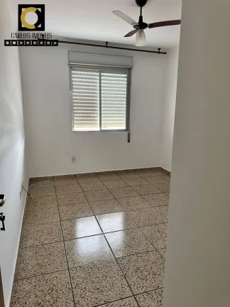 Imagem Apartamento super espaçoso, frente mar à venda em São Vicente!