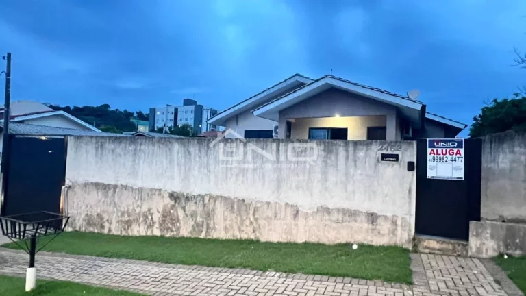 Imagem Casa com piscína Suíte + 2 Quartos - Cadorim