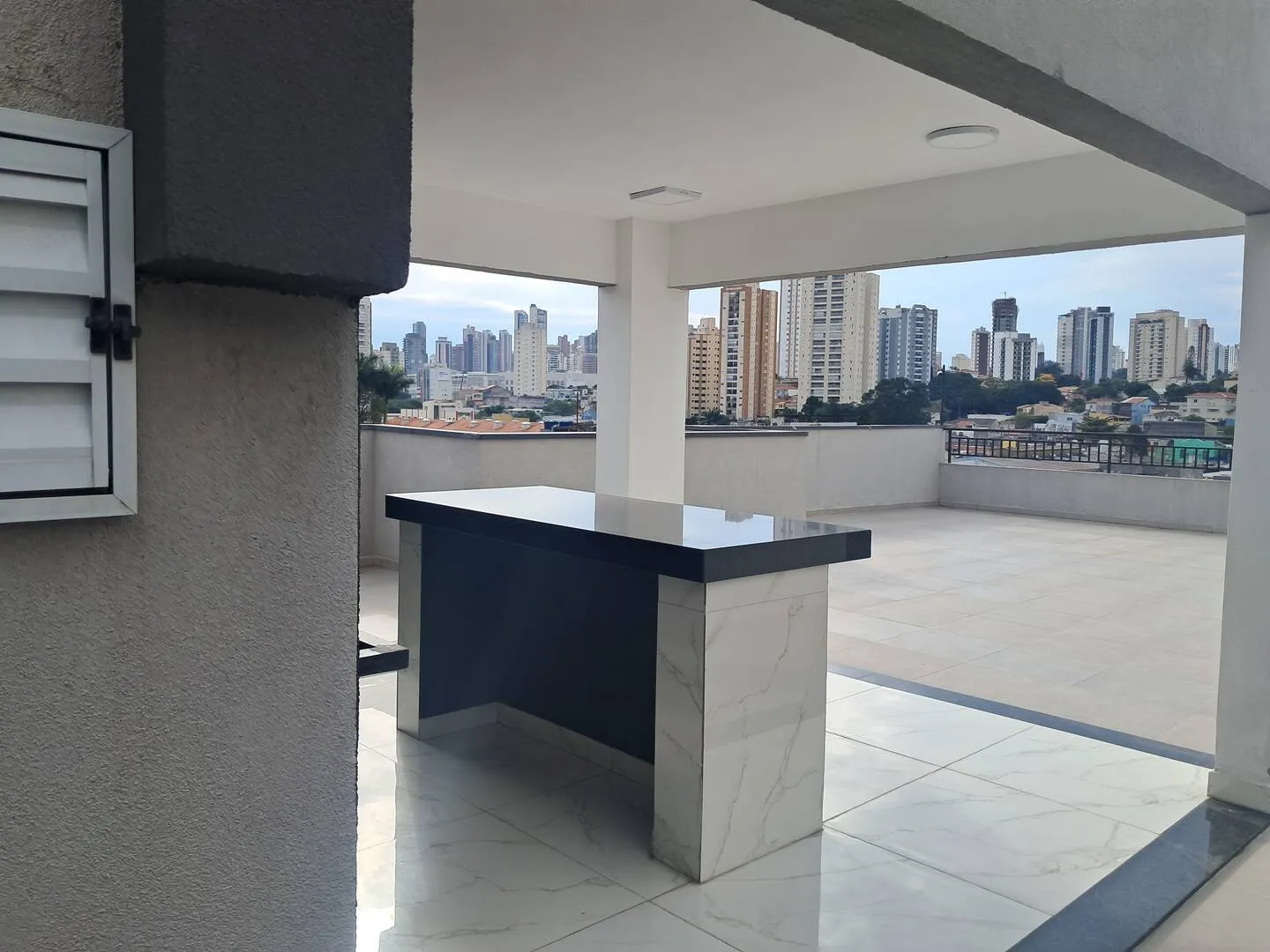Imagem Studio à venda na Avenida Montemagno.