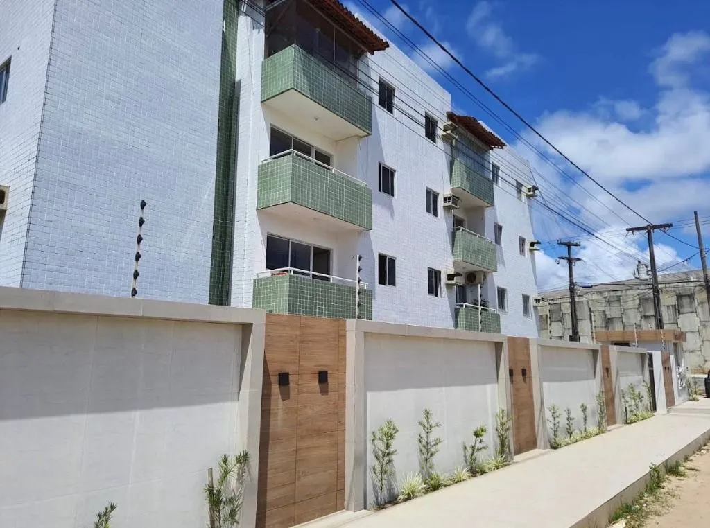 Foto do imóvel Apartamento com 2 dormitórios à venda, 56 m² por R$ 285.000,00 - Poço - Cabedelo/PB