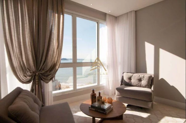Imagem Apartamento com 3 dormitórios à venda, 153 m² por R$ 5.951.115,13 - Centro - Balneário Camboriú/SC