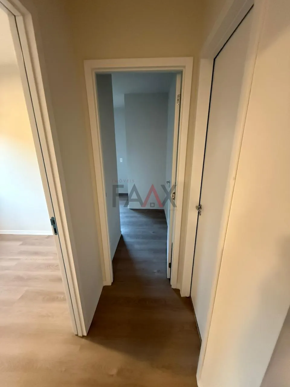 Imagem Apartamento com 2 dormitórios à venda, sendo 1 suite, BATEL, GUARAPUAVA - PR
