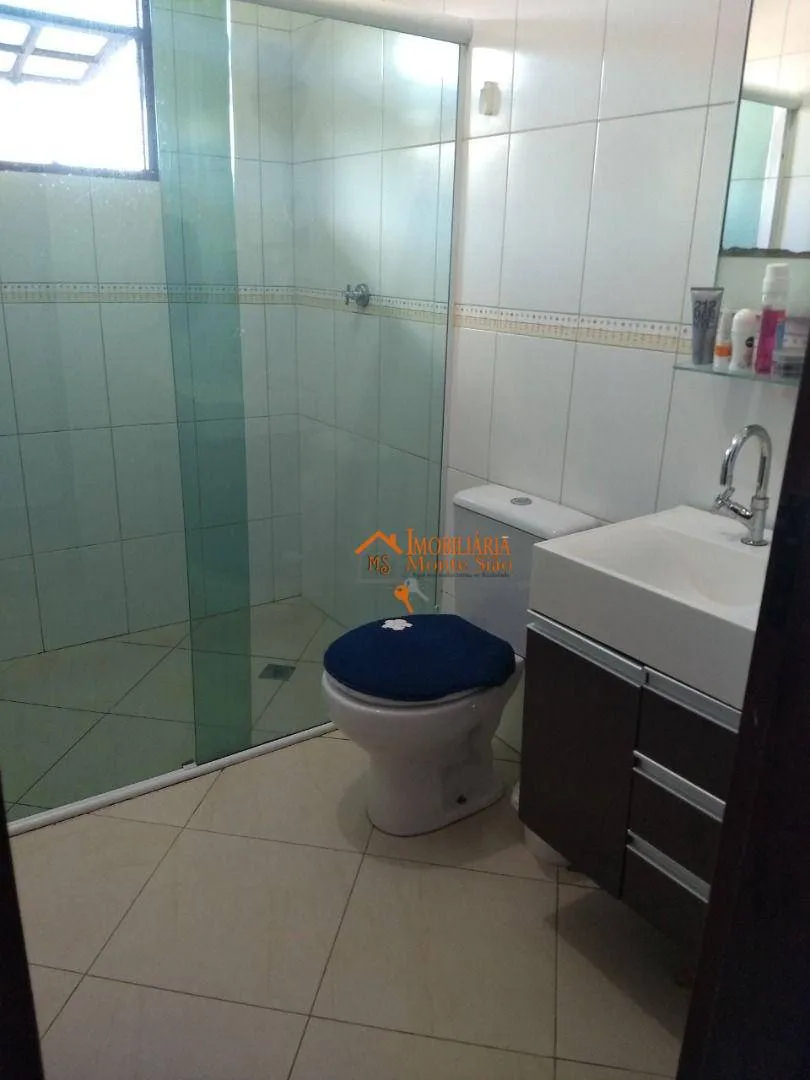 Imagem Sobrado com 3 dormitórios à venda, 245 m² por R$ 424.000,00 - Jardim Santa Lídia - Guarulhos/SP