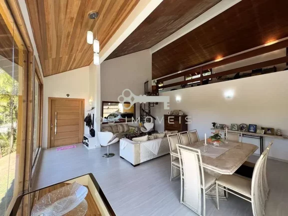 Imagem Fazendinha - 4d/2s TÉRREA privativa. Natureza, gourmet, piscina e VISTA!