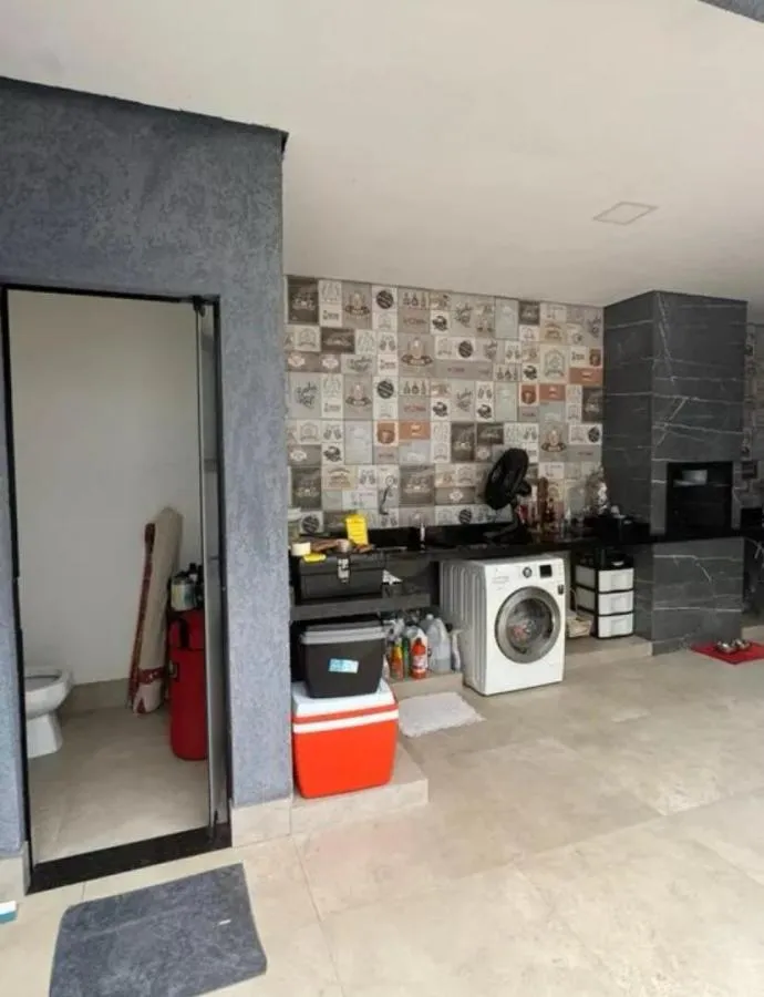 Imagem Casa para Venda em Hortolândia, Parque Gabriel, 3 dormitórios, 1 suíte, 2 banheiros, 3 vagas