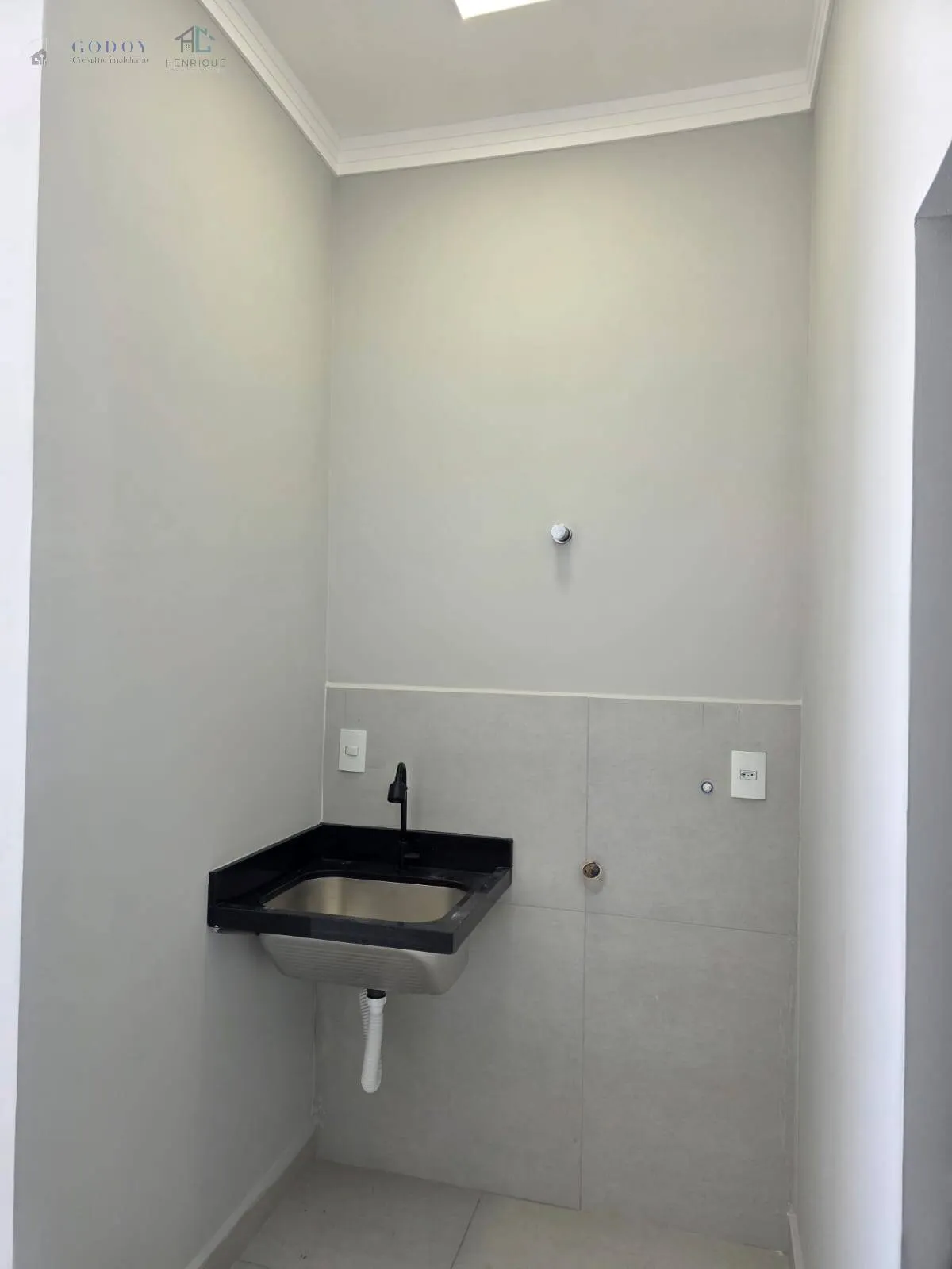 Imagem Casa moderna e bem distribuída, ideal p quem busca conforto e funcionalidad