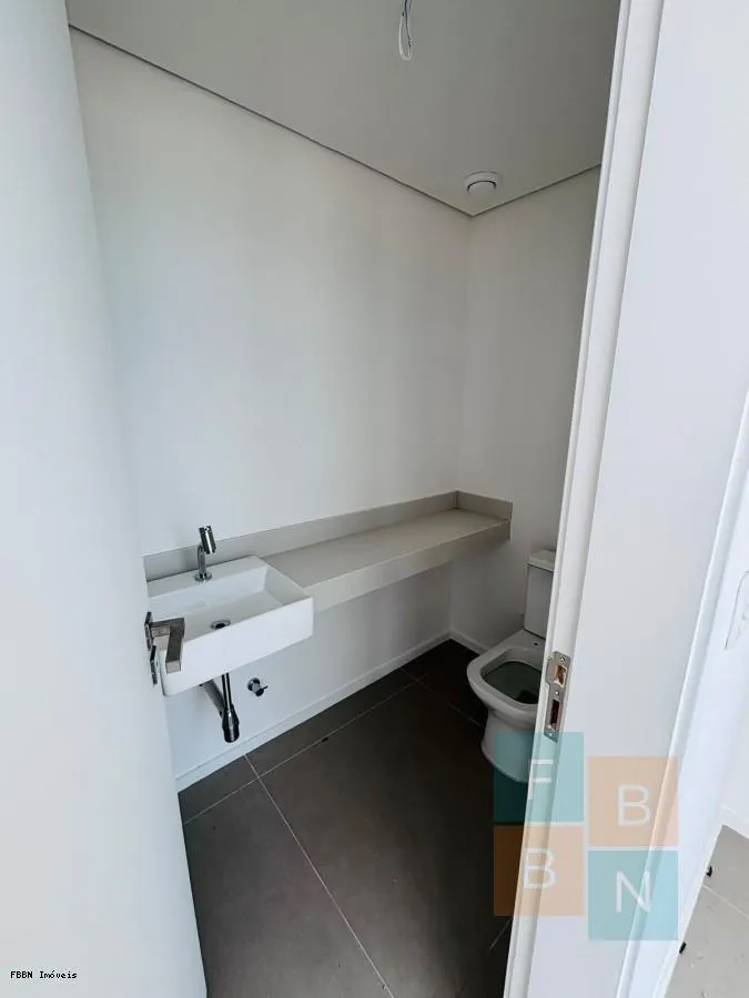 Imagem Cobertura Duplex para Venda em Rio de Janeiro / RJ no bairro Barra da Tijuca