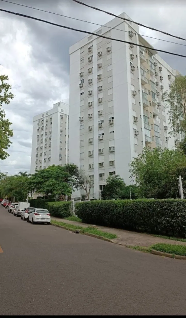 Imagem Apartamento de 3 dormitórios a venda no Bairro Jardim Carvalho, Porto Alegre