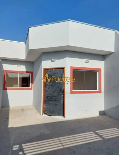 Foto do imóvel Casa à venda 2 Quartos, 1 Suite, 2 Vagas, 125M², Residencial e Comercial Portal dos Eucaliptos, Pindamonhangaba - SP