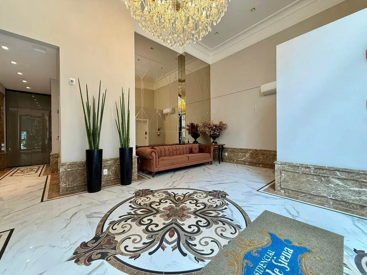 Imagem Apartamento com vista para o mar à venda com 187m2 por R$ 6.700.000,00