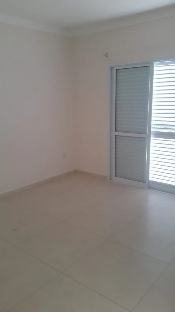 Imagem Excelente Casa no Condomínio Ibiti Royal.