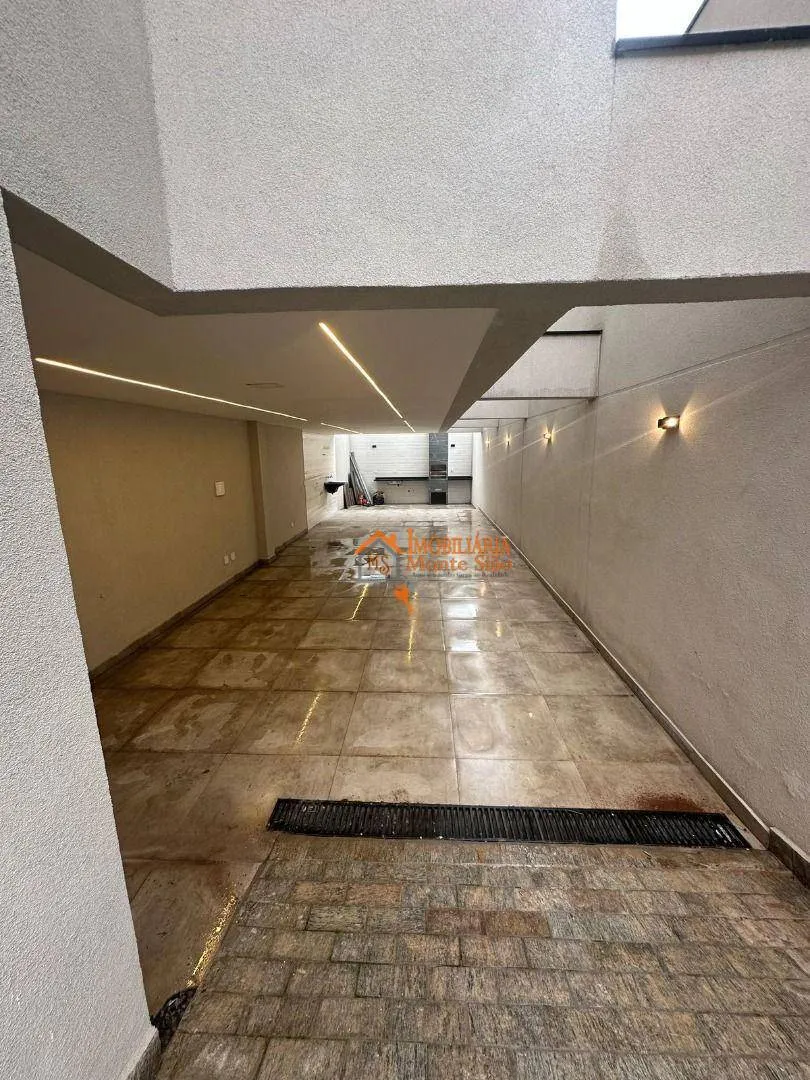 Imagem Sobrado com 3 dormitórios à venda, 158 m² por R$ 830.000,00 - Centro - Arujá/SP
