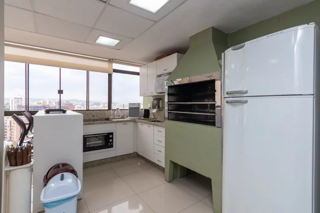 Imagem Sala para venda no bairro Moinhos de Vento em Porto Alegre
