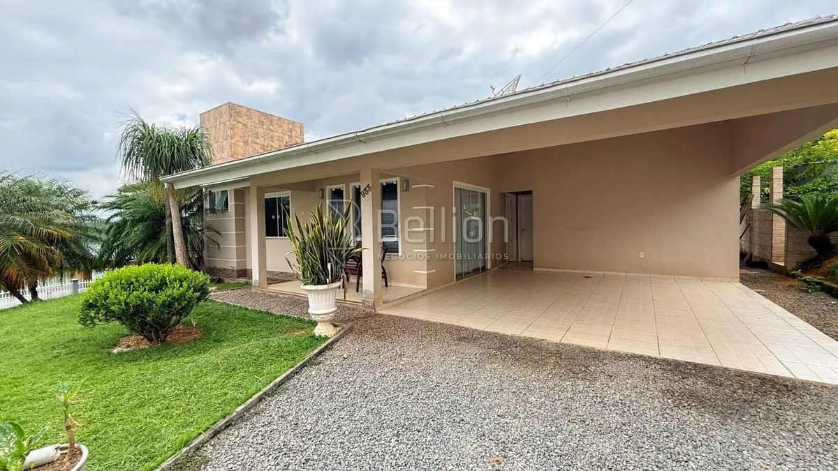 Foto do imóvel Se você estava esperando uma oportunidade real para comprar a casa da sua família, acabou de encontrar em Rua Botuverá