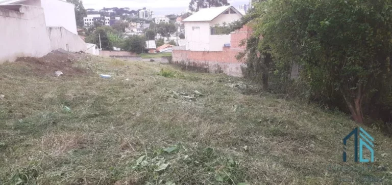 Imagem (PERMUTA) Terreno em ótima localização próximo a Bancos e comércio no Tingui/Bacacheri em Curitiba PR