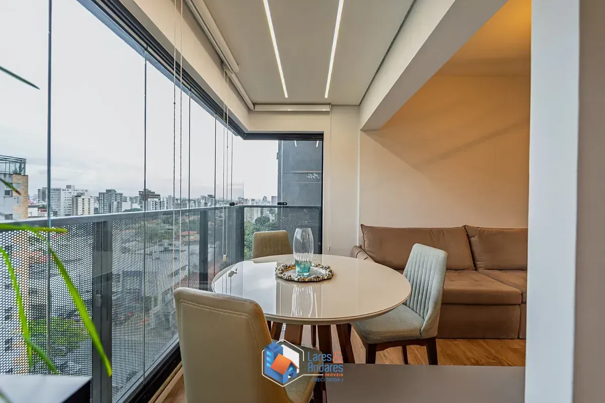 Imagem Apartamento para venda em Pinheiros com 2 quartos, sendo 1 suíte, 56m²