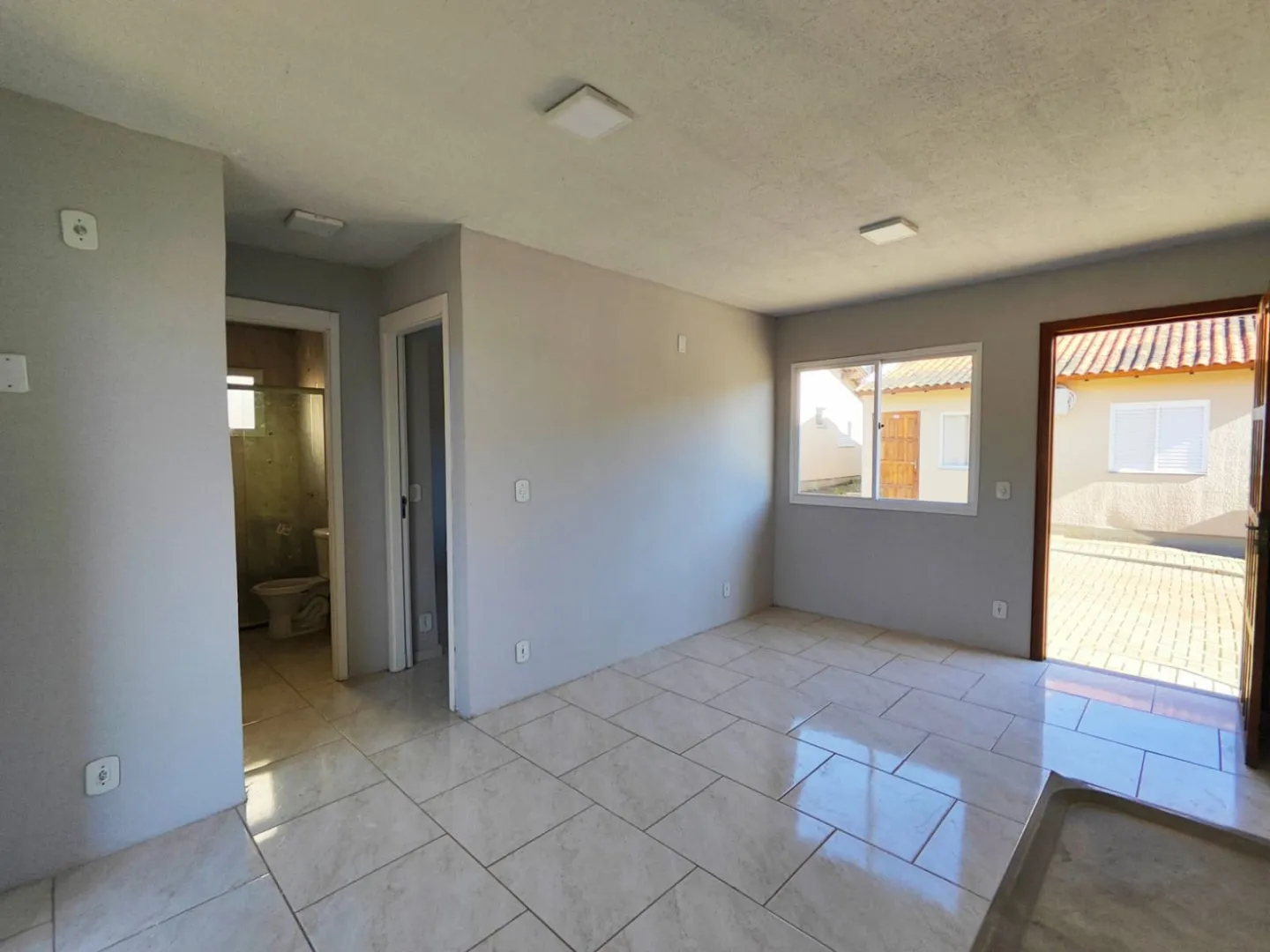 Imagem Casa - Sobrado a venda no Centro de Viamão