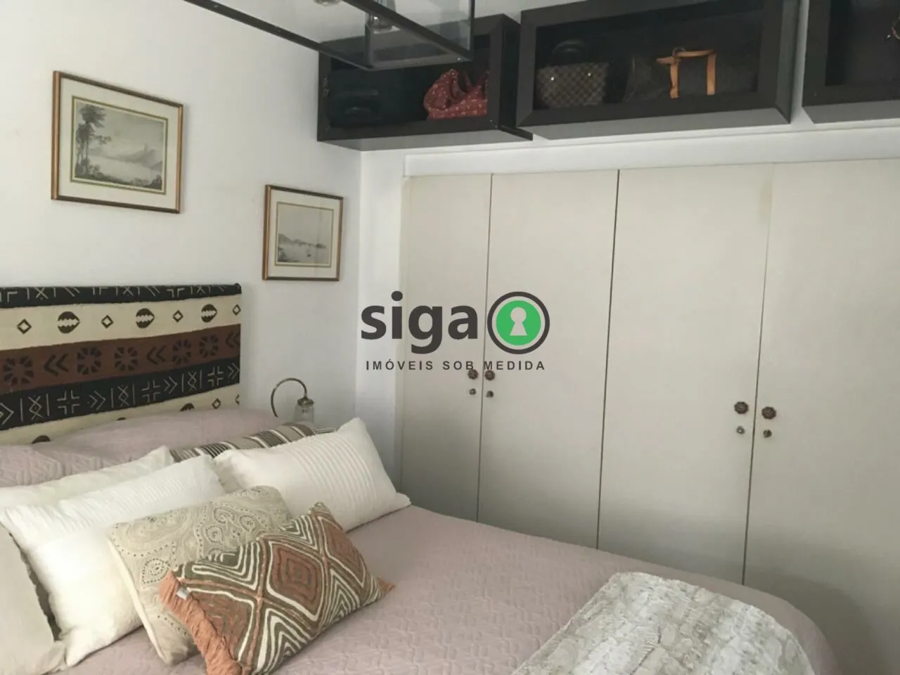 Imagem Apartamento em Moema de 3 Quartos com 1 Vaga - 110m² à Venda.