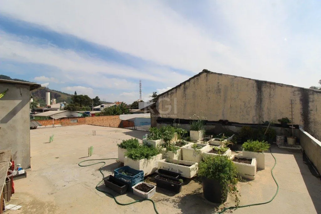 Imagem Loja para Venda - 60m², 0 dormitórios, 3 vagas - Petrópolis