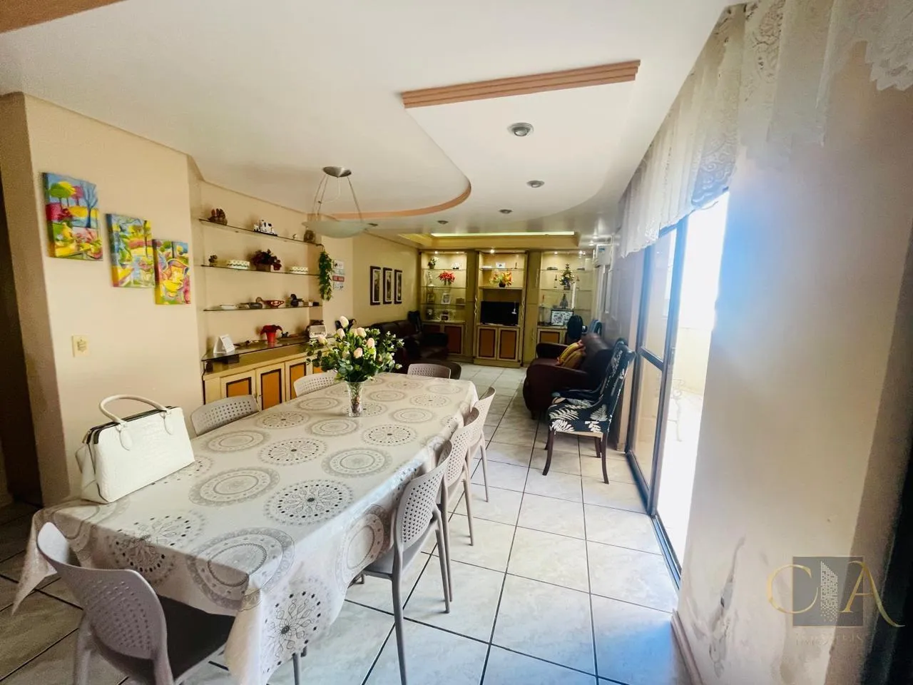 Imagem Apartamento para Temporada em Itapema, Meia Praia, 4 dormitórios, 1 suíte, 4 banheiros, 2 vagas