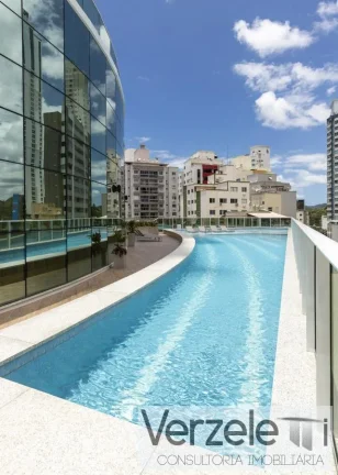 Imagem Apartamento 4 ou + dormitórios para Venda em Balneário Camboriú / SC no bairro Centro