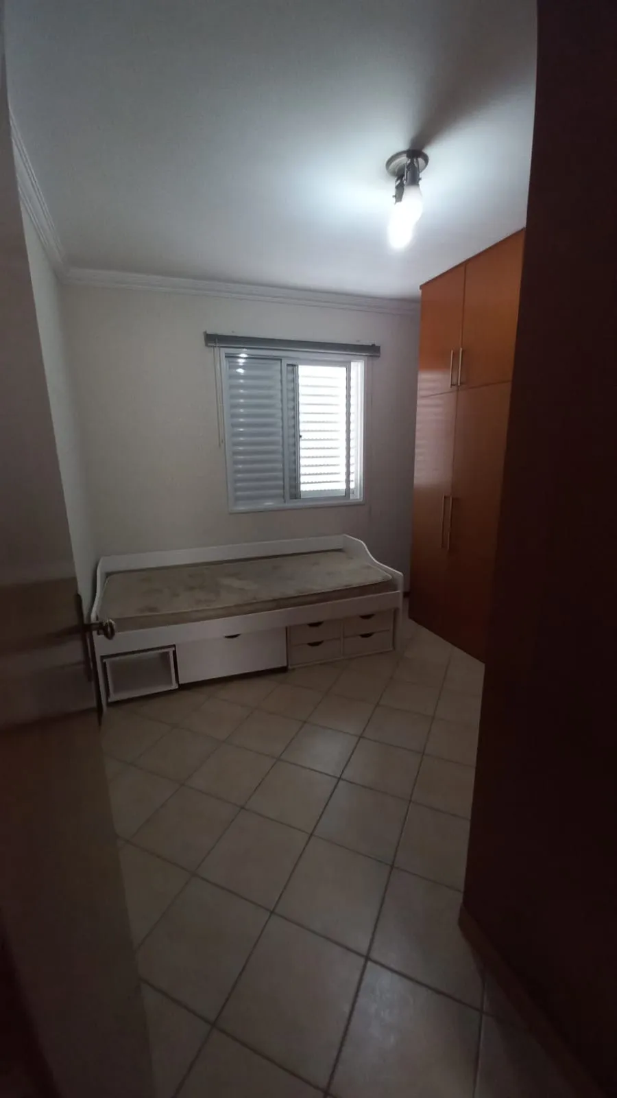 Imagem Apartamento Mobiliado Edifício Claudia Vieira em frente ao Shopping Iguatemi Esplanada