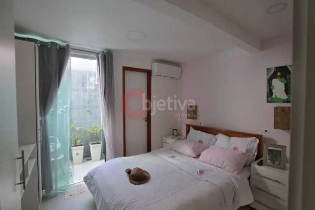 Imagem Casa térrea em condomínio, a 100 metros da Praia Peró - Cabo Frio