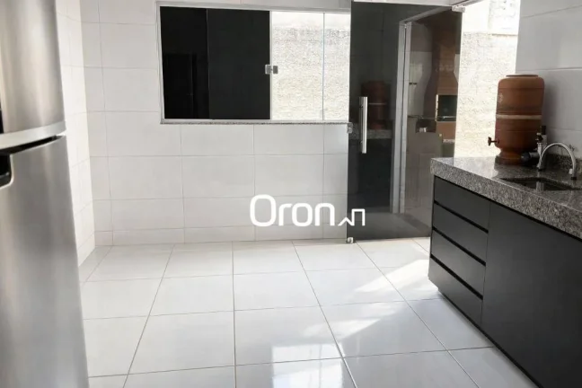 Imagem Casa com 2 dormitórios à venda, 130 m² por R$ 335.000,00 - Parque Ibirapuera - Aparecida de Goiânia/GO