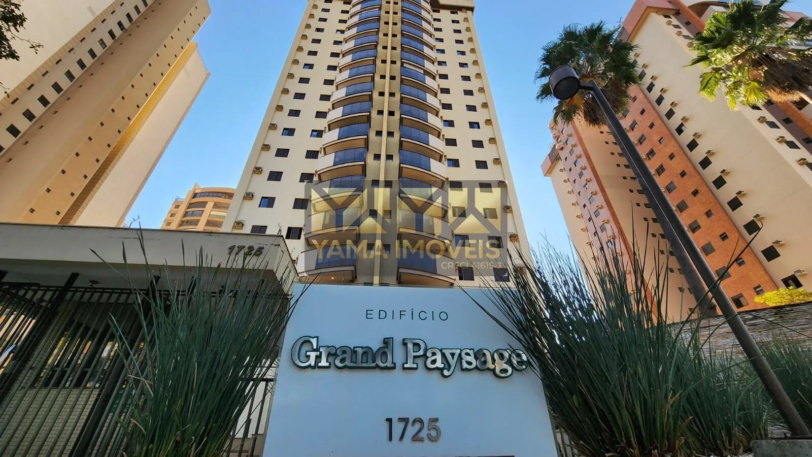Foto do imóvel Edifício Grand Paysage - Apartamento à venda em Avenida Professor João Fiúsa