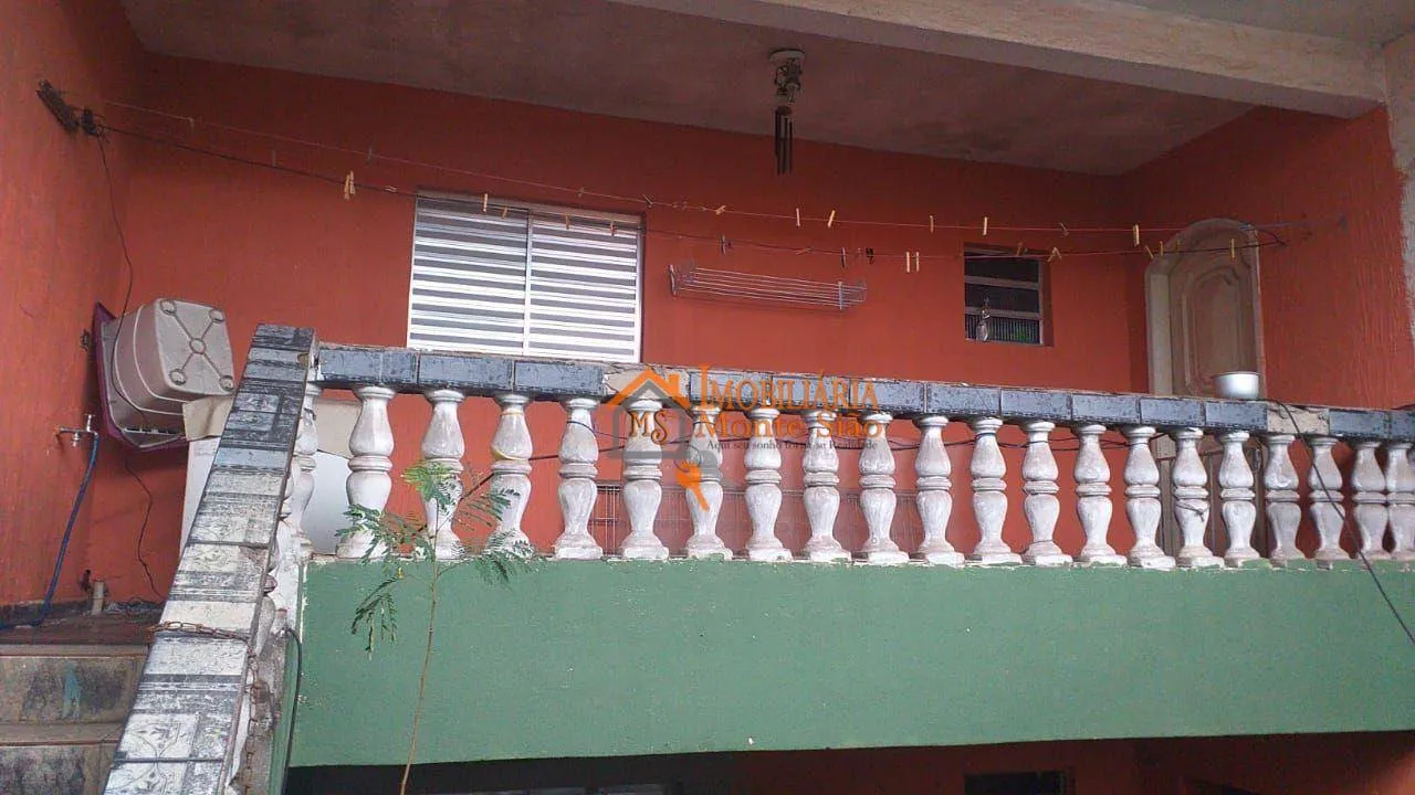 Imagem Sobrado com 4 dormitórios à venda por R$ 595.000,00 - Cidade Martins - Guarulhos/SP