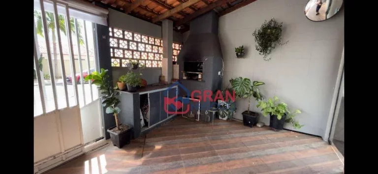 Imagem Imperdível casa no Alto Boqueirão