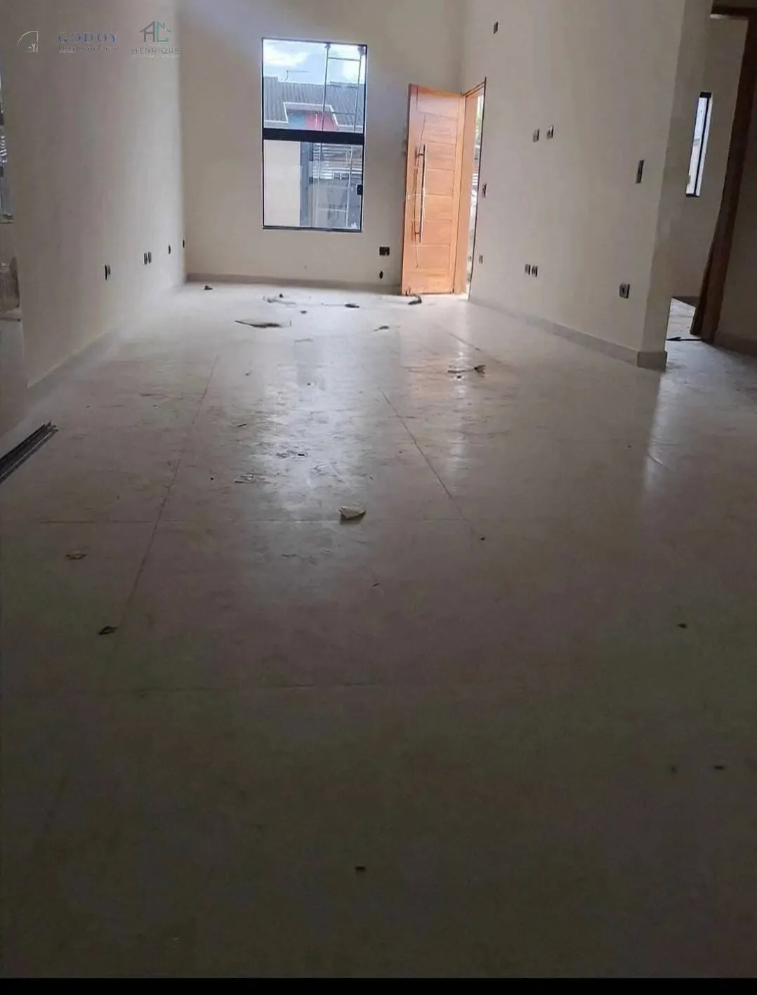 Imagem Casa nova com acabamento de alto padrão!