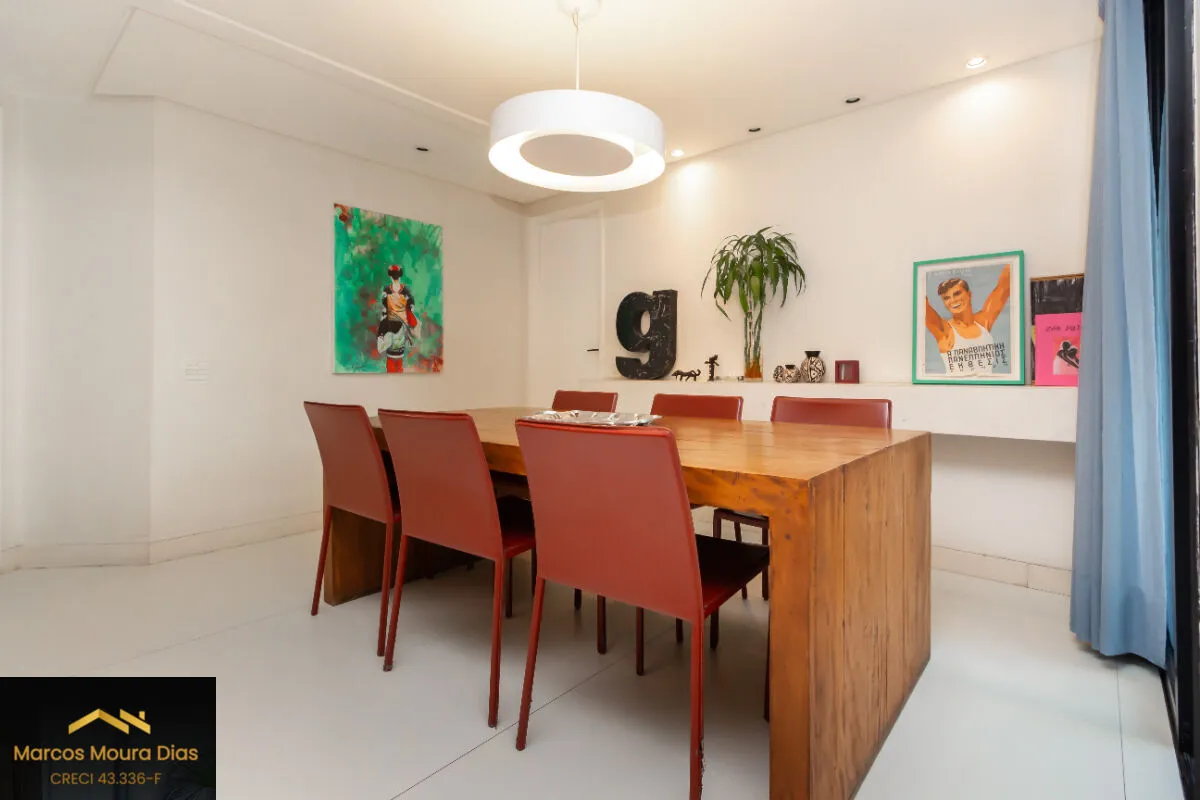 Imagem apartamento de 120m² com 3 dormitórios, sendo 1 suíte, sala para dois ambientes e 2 vagas. Edifício com Lazer e Portaria 24 hs
